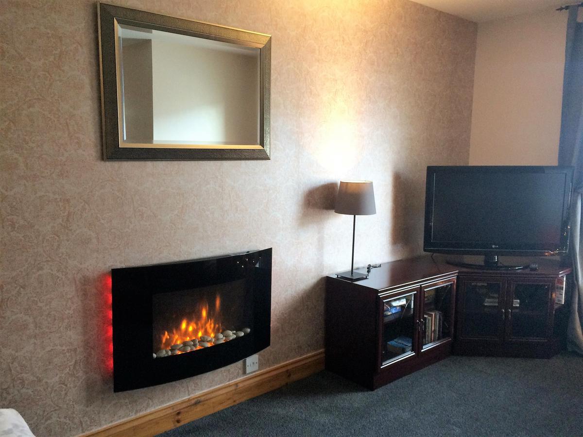 Dunroamin Self-Catering Apartment Aviemore Exterior foto